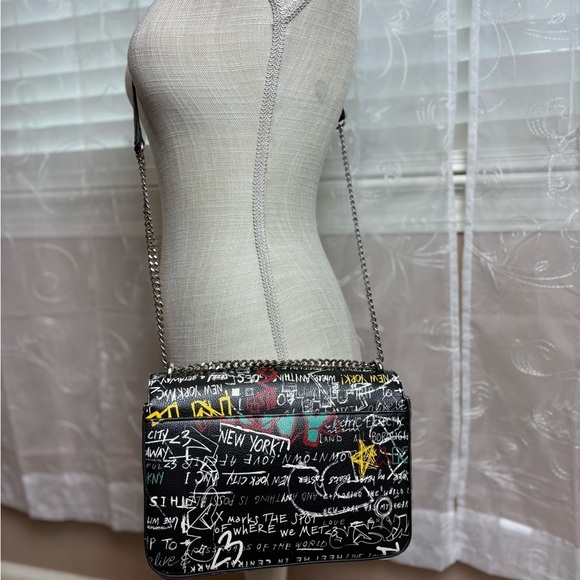CrossbodyDKNY New York Graphics Crossbody Purse - Picture 2 of 16